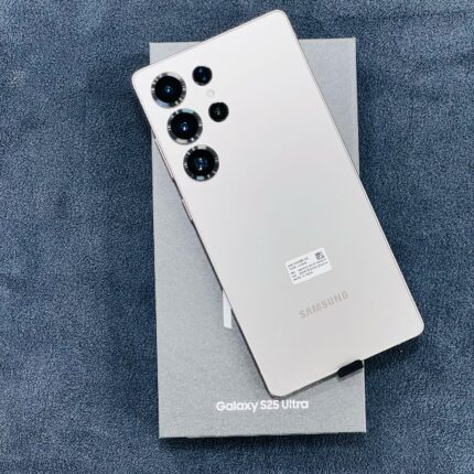 Samsung S25Ultra 12GB/256GB  Titanium Gray Color